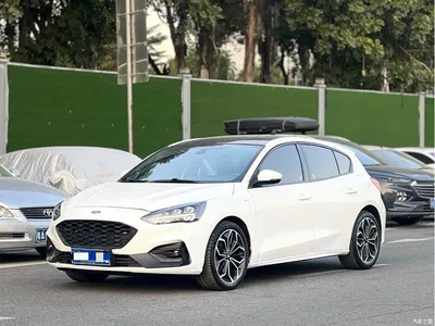 2021 Ford Focus Hatchback EcoBoost 180 Automatic ST Line, фото 1, лот 10297446