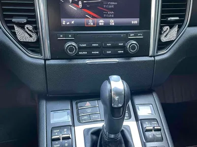 2017 Porsche Macan 2.0T, фото 3, лот 10334838