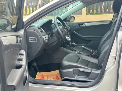 2014 Volkswagen Sagitar Facelift 1.6L Automatic Comfort, фото 4, лот 10458090