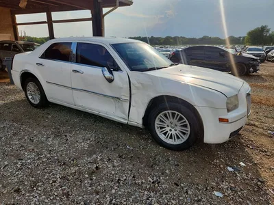 2010 CHRYSLER 300 TOURING, фото 4, лот 10867822