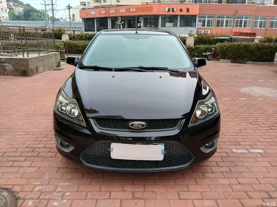 2013 Ford Focus Hatchback Classic 1.8L Auto Million Edition, фото 2, лот 10298228
