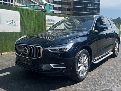 2021 Volvo XC60 T5 AWD Momentum, фото 1, лот 10365397