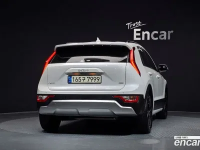 2022 Kia Niro Prestige, фото 4, лот 11057813