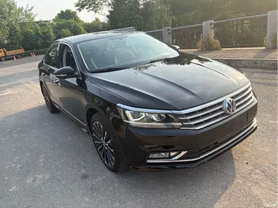 2017 Volkswagen Passat 330TSI DSG Luxury, фото 3, лот 10439840