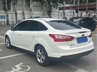 2012 Ford Focus Sedan 1.6L Manual Trend, фото 4, лот 10296179