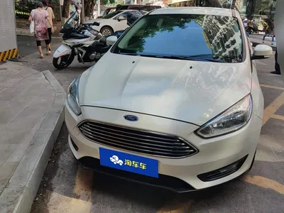 2017 Ford Focus Sedan 1.6L Manual Comfort Smart Edition, фото 2, лот 10399960