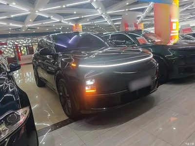2025 Li Auto L7 Ultra Smart Renewal Edition, фото 4, лот 10838233