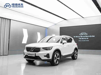 2024 Volvo XC40 B4 AWD Smart Elite Luxury Edition, фото 1, лот 11408171