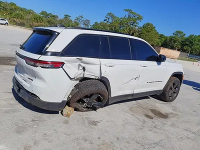 2023 JEEP GRAND CHEROKEE LIMITED, фото 3, лот 10781617