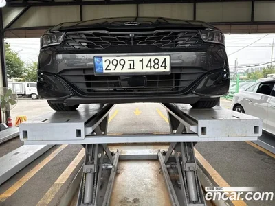 2021 Kia K5 2.0, фото 1, лот 10207904