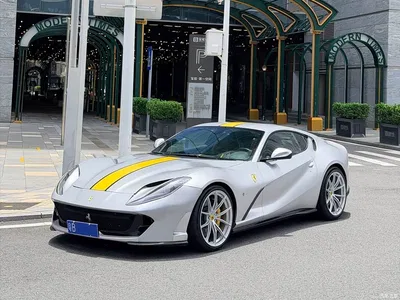 2017 Ferrari 812 6.5L Superfast, фото 1, лот 10264911