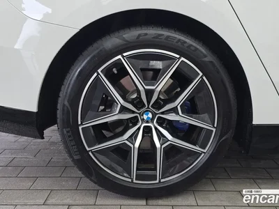 2025 BMW 5-Series 520i M Sport, фото 4, лот 10045650