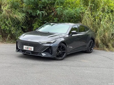 2023 Changan UNI-V 1.5T Luxury Edition, фото 1, лот 10246169