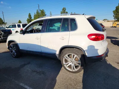 2012 VOLKSWAGEN TIGUAN S, фото 2, лот 10828211