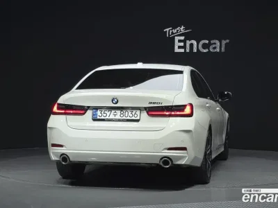 2025 BMW 3-Series 320i, фото 2, лот 10039134