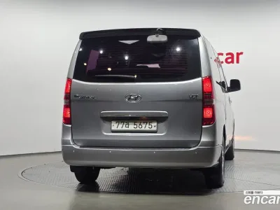 2014 Hyundai Starex 12-Seater Wagon, фото 4, лот 10208592