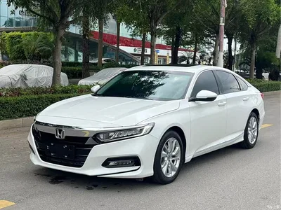 2018 Honda Accord 260TURBO Elite Edition China VI, фото 1, лот 10426858