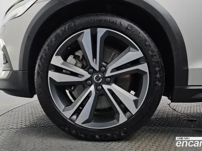 2021 Volvo V60 B5 Pro AWD, фото 4, лот 10126136