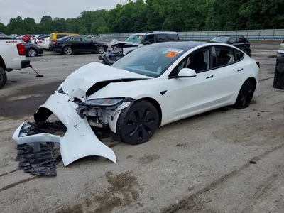 2025 TESLA MODEL 3, фото 1, лот 10851703