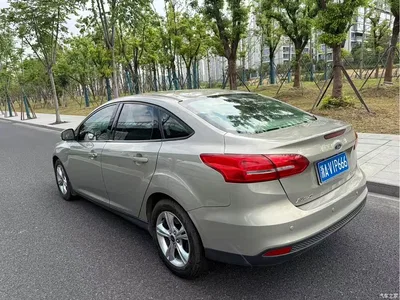 2015 Ford Focus Sedan 1.6L Automatic Comfort, фото 4, лот 10385783