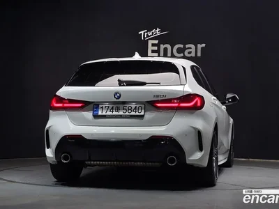 2022 BMW 1-Series 120i M Sports, фото 4, лот 10107136