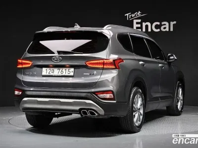 2019 Hyundai Santafe Diesel 2.2 4WD, фото 2, лот 10114103