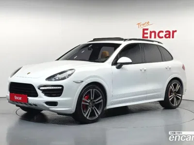 2013 Porsche Cayenne 4.8 GTS, фото 1, лот 10169947