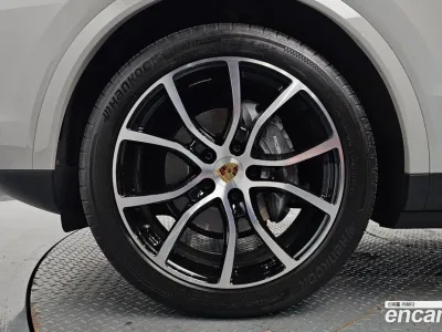 2023 Porsche Cayenne 3.0 PLATINUM EDITION, фото 4, лот 10095779
