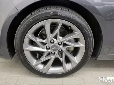 2021 Genesis G70 Gasoline 2.0T 4WD, фото 4, лот 10048114