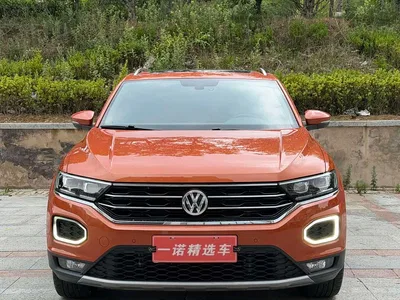 2018 Volkswagen T-ROC 280TSI DSG 4WD Luxury (China V), фото 2, лот 10479603