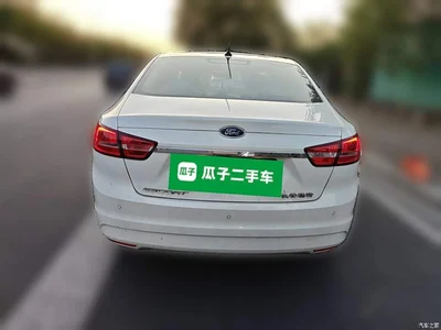 2017 Ford Escort Happiness Edition 1.5L Automatic Fashion Style, фото 3, лот 10674990
