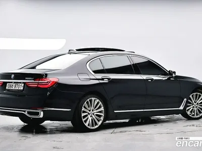 2016 BMW 7-Series 750Li xDrive, фото 4, лот 10143170