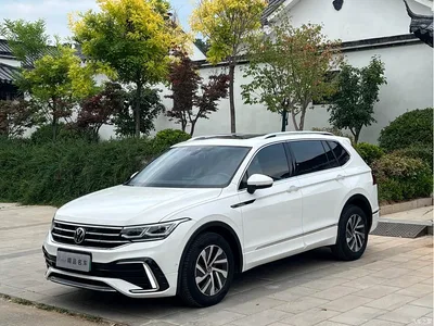 2022 Volkswagen Tiguan L PHEV 430PHEV Plug-in Hybrid Flagship Edition, фото 1, лот 10477940