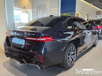 2025 BMW i5 eDrive 40 M Sport, фото 1, лот 10083417