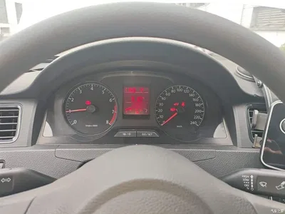 2015 Volkswagen Santana 1.6L Automatic Trend Edition, фото 4, лот 10470351