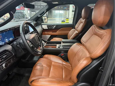2020 Lincoln Navigator 3.5T Long Wheelbase Presidential Edition, фото 4, лот 10319541