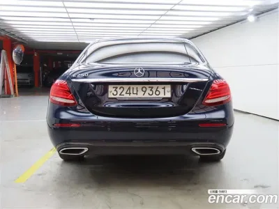 2020 Mercedes-Benz E-Class E250 Avantgarde, фото 2, лот 10069910