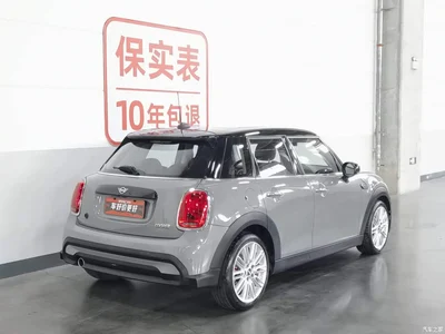 2022 MINI MINI Facelift 1.5T COOPER Classic 5-Door, фото 2, лот 10352733