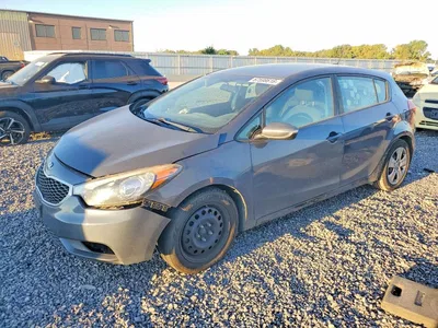 2016 KIA FORTE5 LX, фото 1, лот 10963125