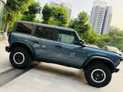 2024 Ford Bronco 2.3T Badlands, фото 2, лот 10335575