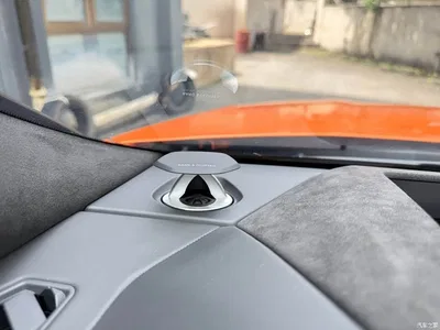 2021 Lamborghini Urus 4.0T V8, фото 3, лот 10667259