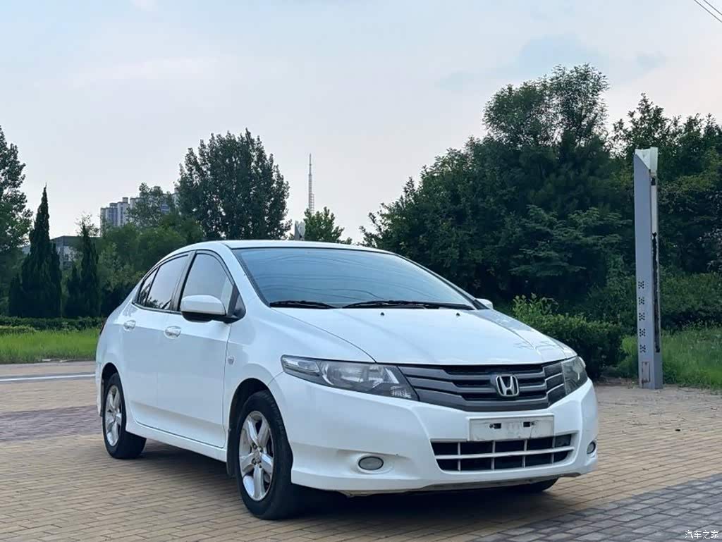 2008 Honda City Classic 1.5L Automatic Elite Edition, фото 3, лот 11219131