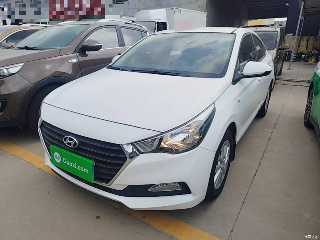 2016 Hyundai Verna 1.4L Automatic Cool Edition GLS, фото 2, лот 10888804