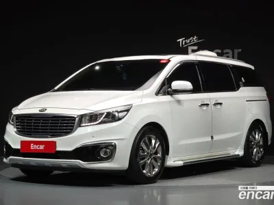 2015 Kia Canival 9-seater Prestige, фото 1, лот 10696064
