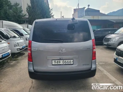 2017 Hyundai Starex 3-Seater VAN, фото 4, лот 10160744