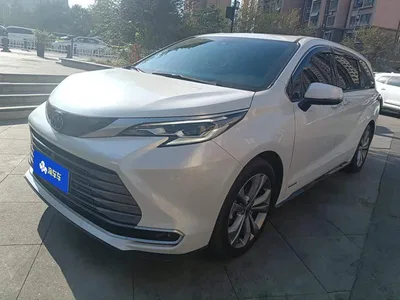 2023 Toyota Sienna 2.5L Hybrid Premium Edition, фото 1, лот 10404782