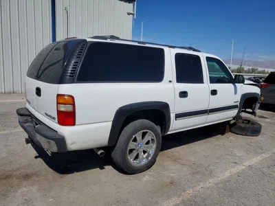 2000 CHEVROLET SUBURBAN K1500, фото 3, лот 10975593