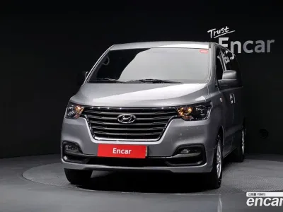 2021 Hyundai Starex Van 5-Seater, фото 2, лот 10192387