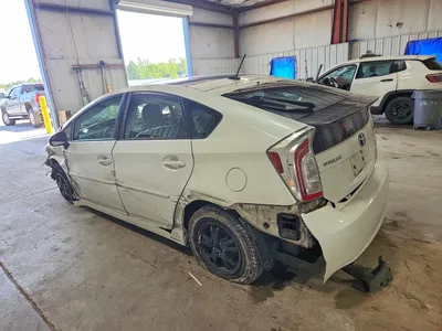 2013 TOYOTA PRIUS FOUR, фото 2, лот 10532200