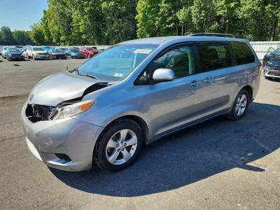2011 TOYOTA SIENNA LE, фото 1, лот 10531123